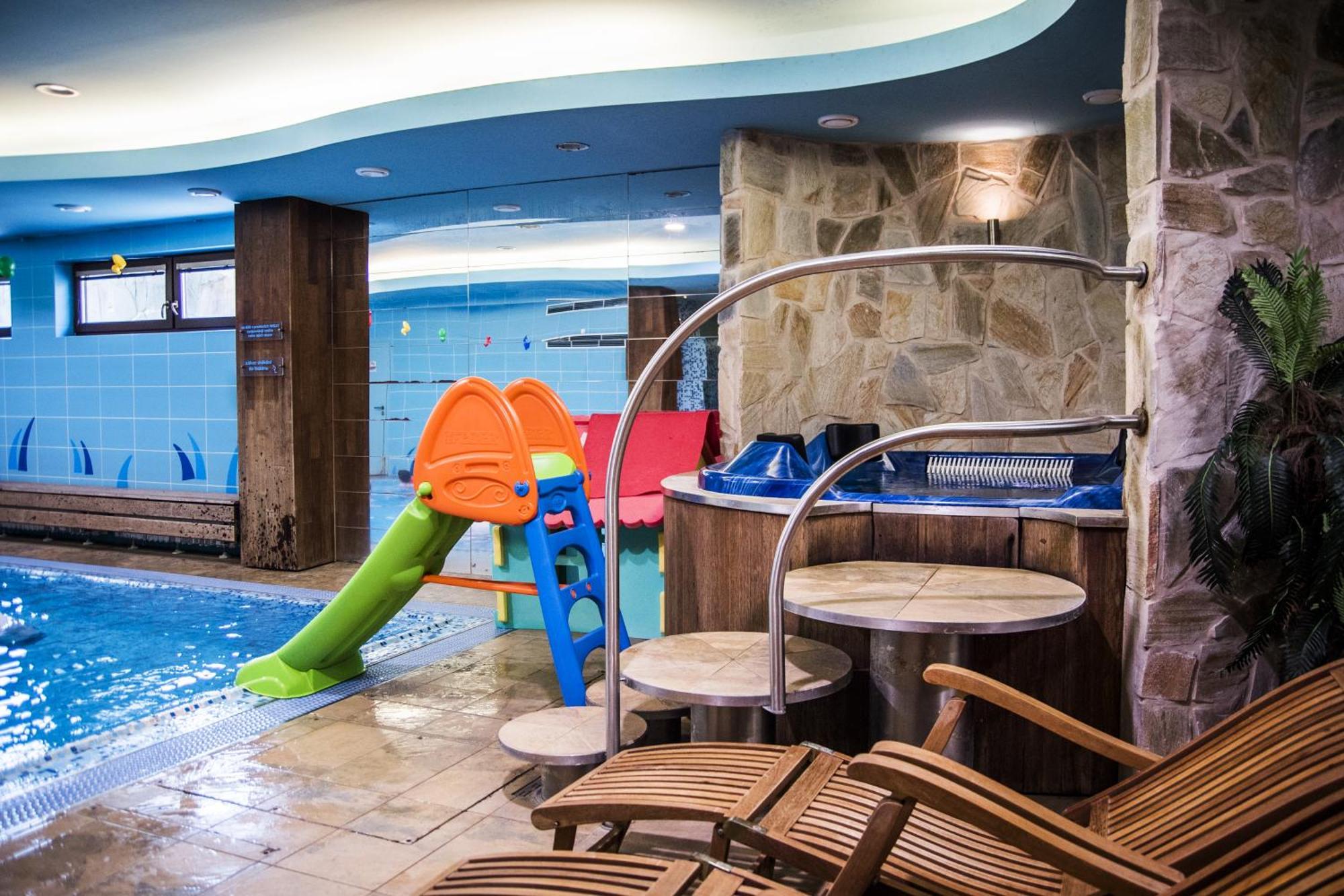Hotel Elegance Šumperk Eksteriør billede