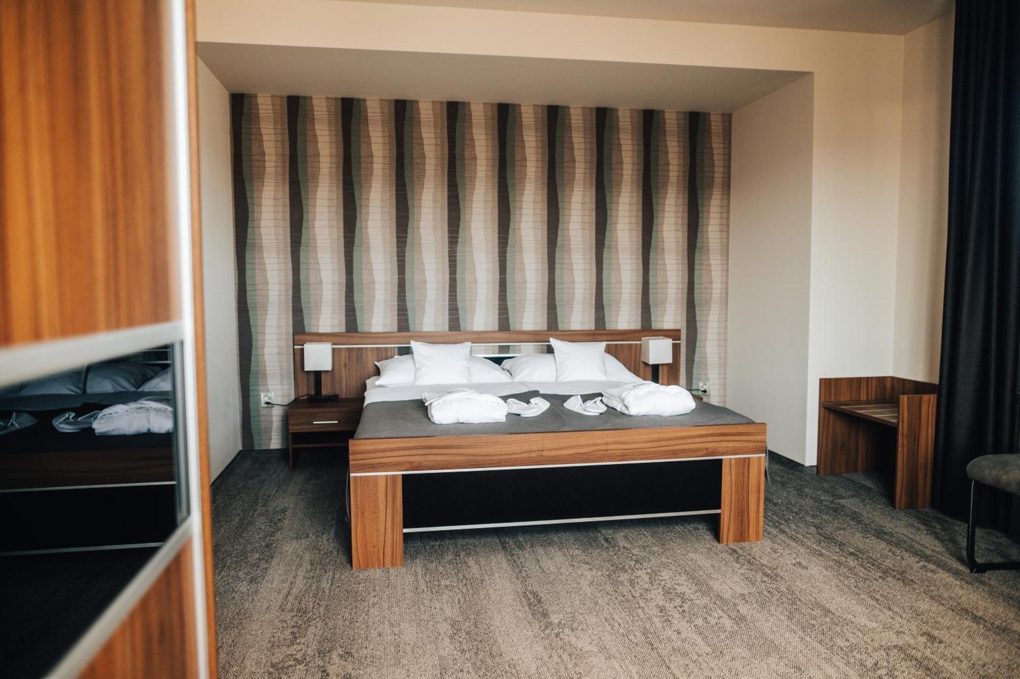 Hotel Elegance Šumperk Eksteriør billede